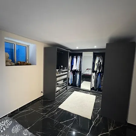 Calme Et Design Avec Grand Jardin Proche Plages Et Pleins D'autres Surprise شقة